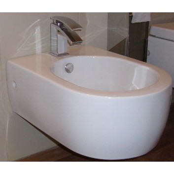 Bidet Kerasan Flo wiszący- sanitbuy.pl